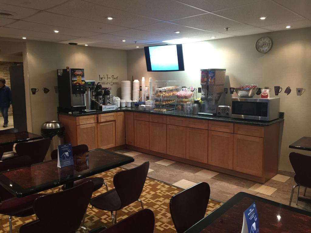 Super 8 By Wyndham Schenectady - Albany Area Hotel Buitenkant foto